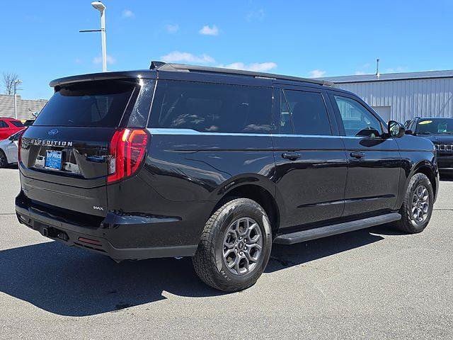 Certified 2025 Ford Expedition Max Active AWD/4WD image 6