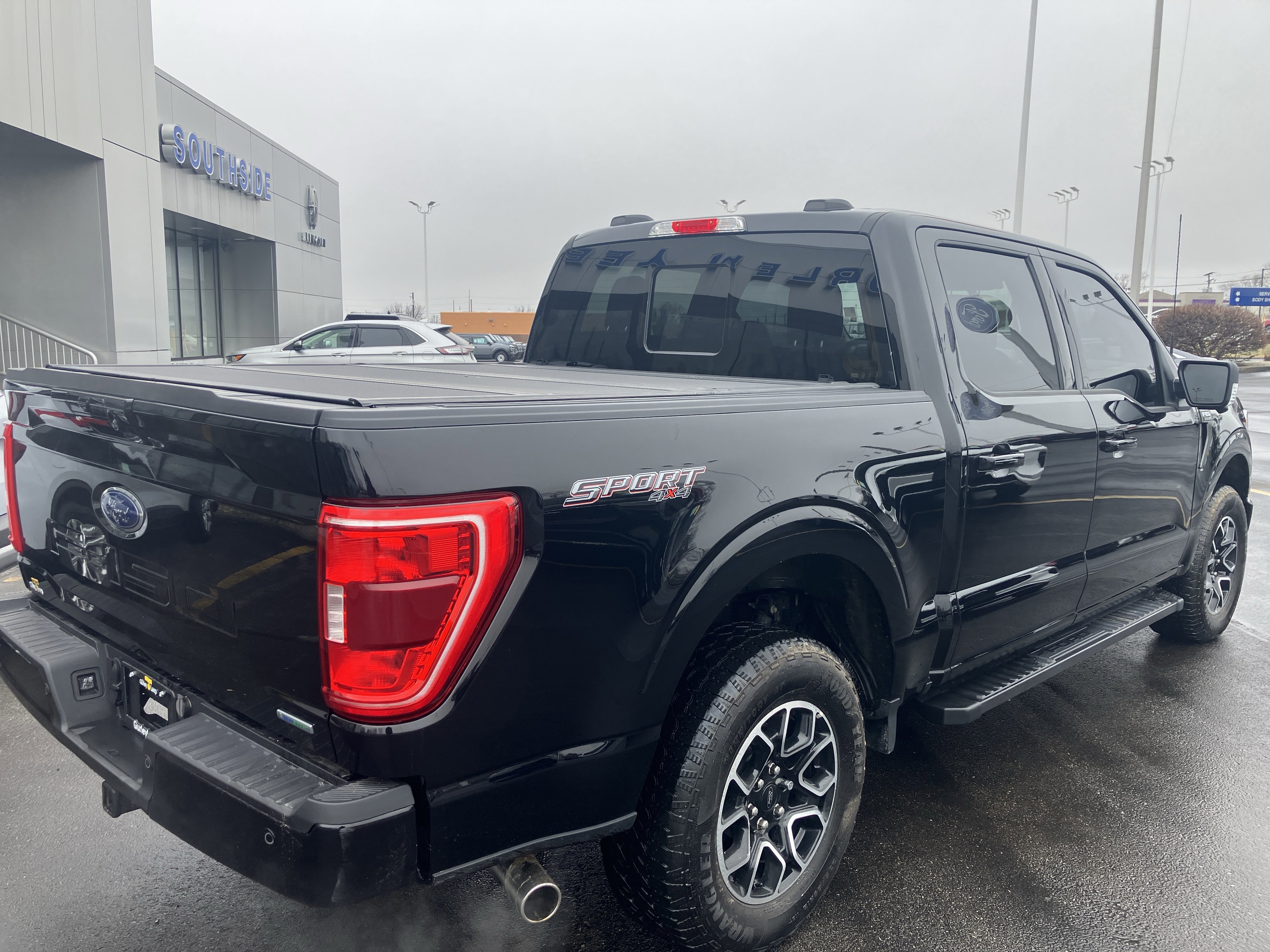 Certified 2023 Ford F150 XLT w/ Equipment Group 302A High image 5