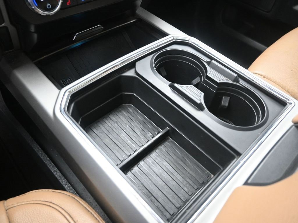 Certified 2022 Ford F250 Lariat w/ Lariat Ultimate Package image 32