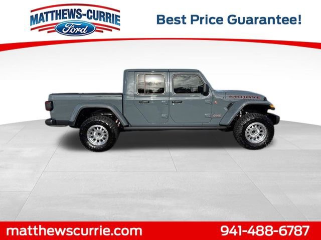 Used 2026 Jeep Gladiator Mojave image 5