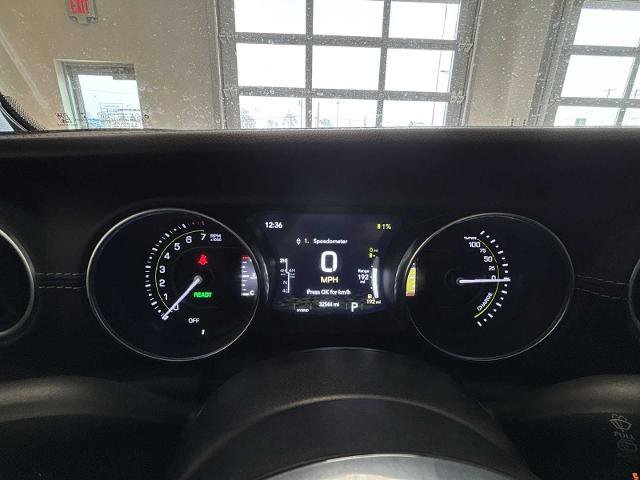 Used 2023 Jeep Wrangler Unlimited Sahara w/ Cold Weather Group image 10