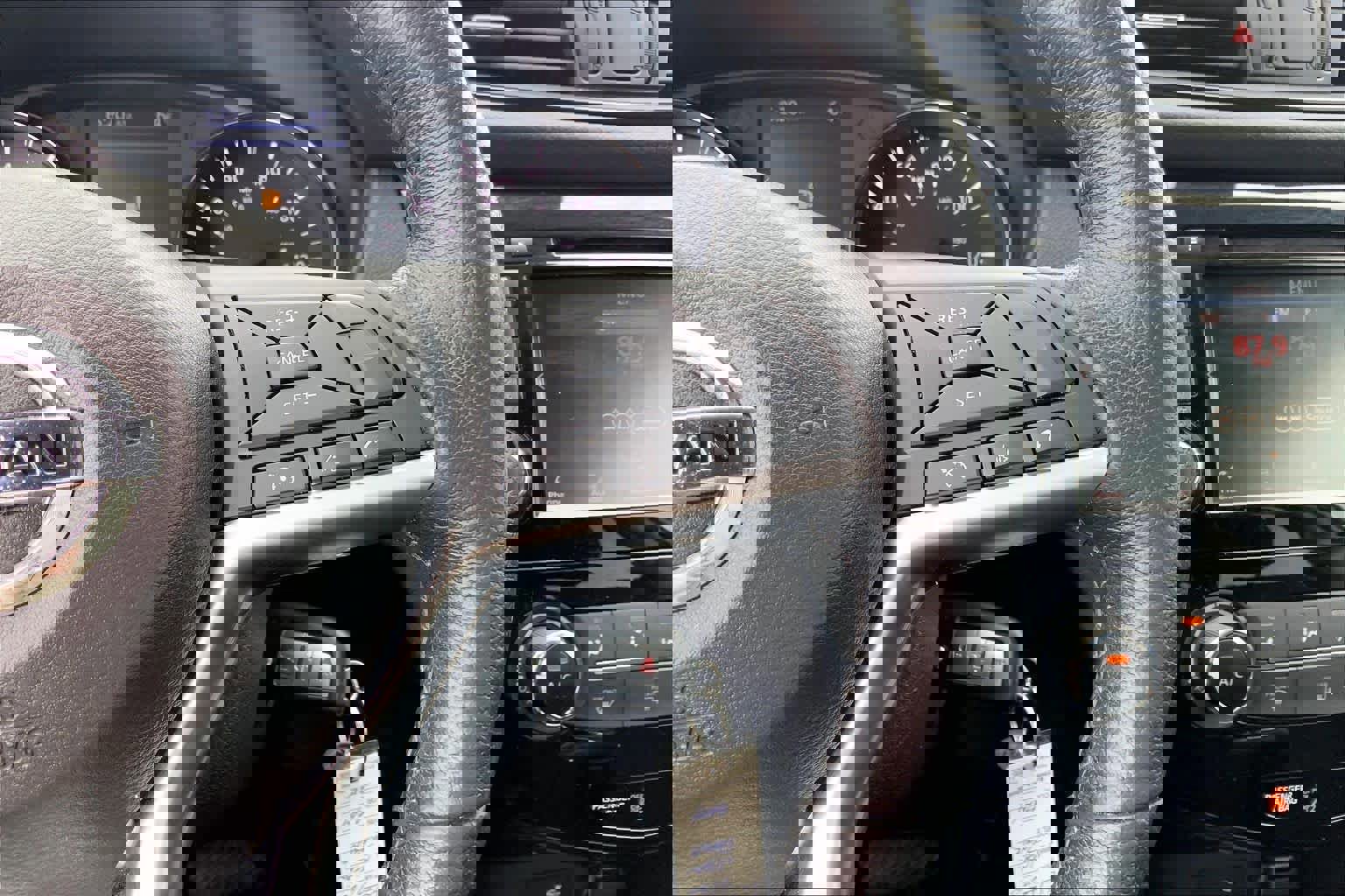 Used 2020 Nissan Rogue S w/ Special Edition Package image 25