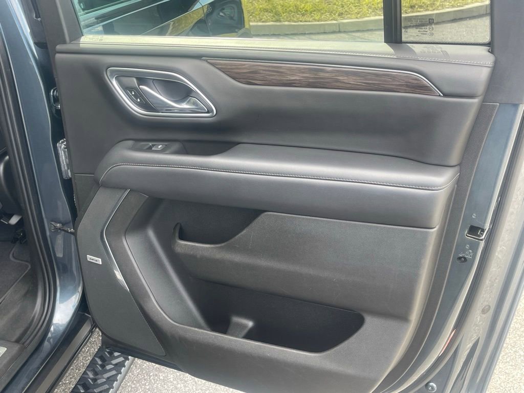 Used 2021 Chevrolet Suburban Z71 w/ Rear Media and Nav Package image 20