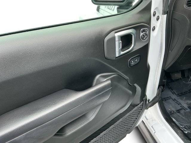 Used 2024 Jeep Gladiator Sport image 11