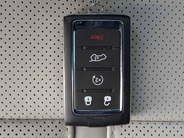 Used 2026 Jeep Grand Wagoneer L 4WD w/ HD Trailer Tow Package image 28