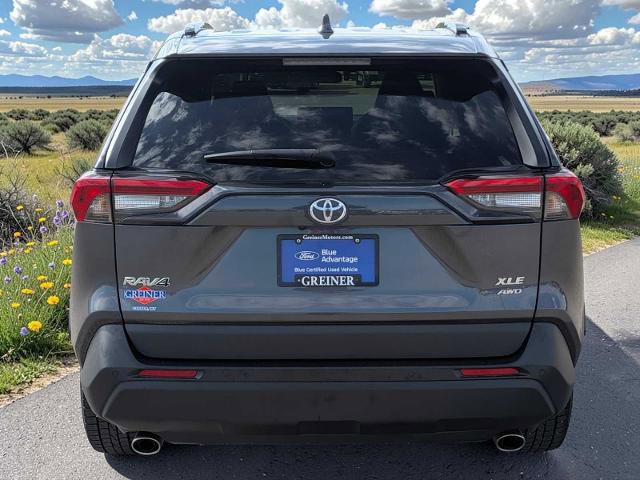 Used 2023 Toyota RAV4 XLE Premium AWD/4WD image 5