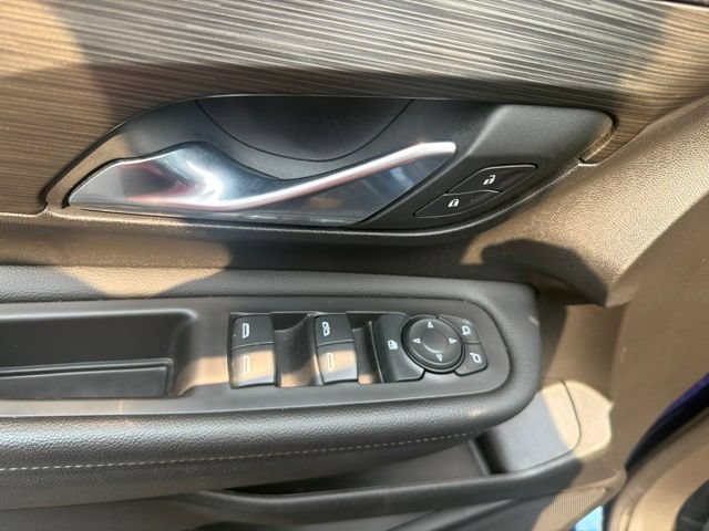 Used 2022 GMC Terrain SLE FWD image 13