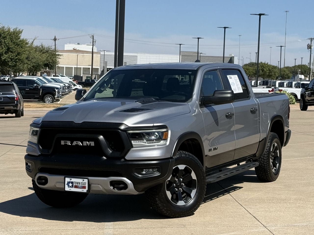 Used 2021 RAM 1500 Rebel AWD/4WD image 2
