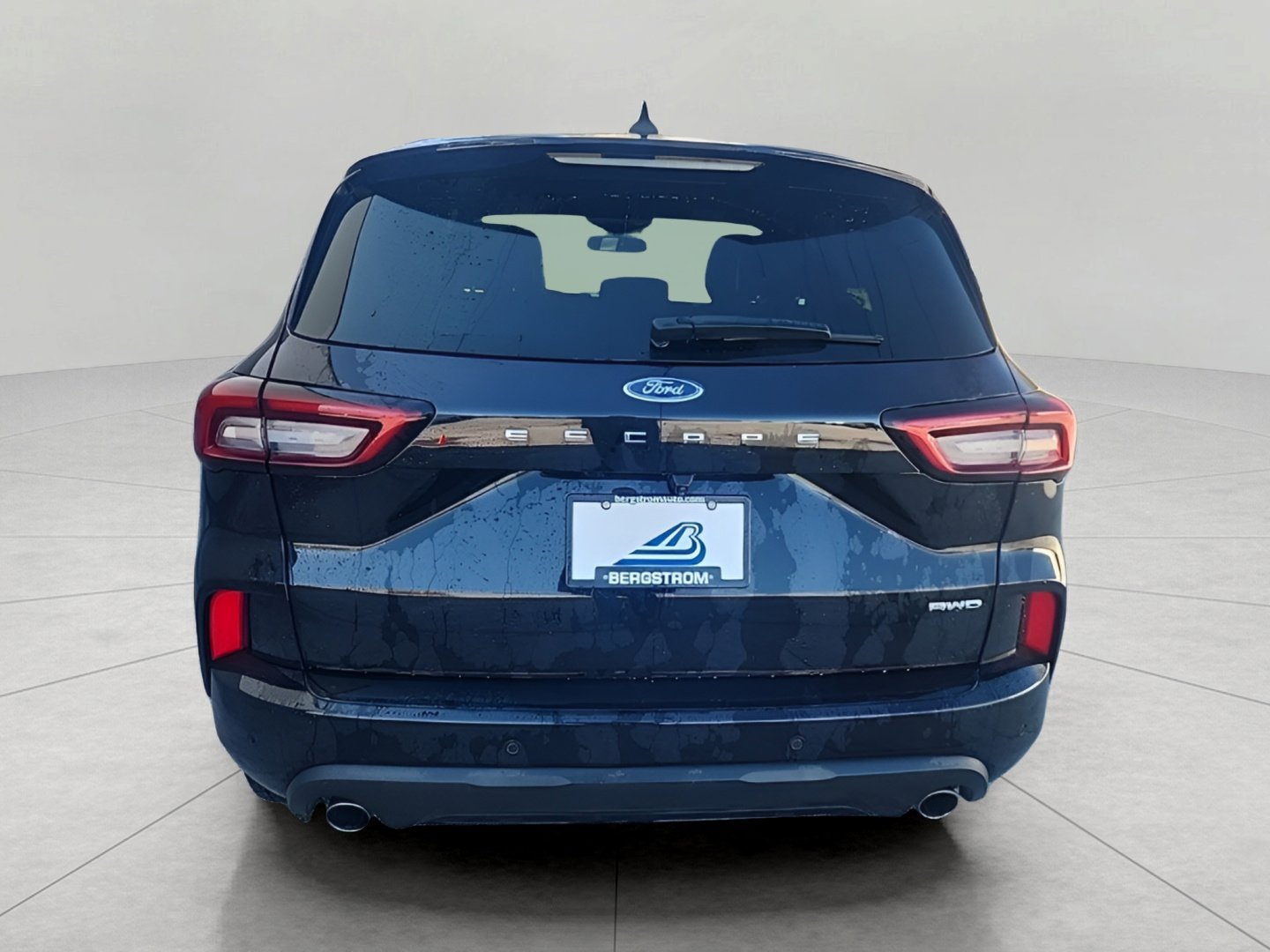 Certified 2023 Ford Escape ST-Line Select w/ Tech Pack #1 image 7