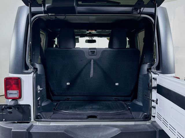 Used 2018 Jeep Wrangler Sport image 18