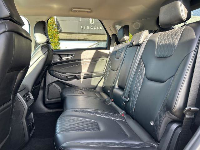 Certified 2024 Ford Edge Titanium AWD/4WD image 29