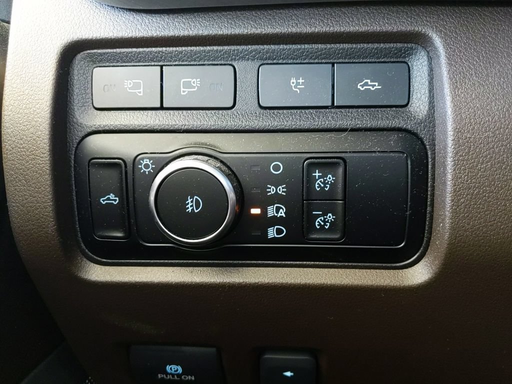 Certified 2024 Ford F250 King Ranch AWD/4WD image 31