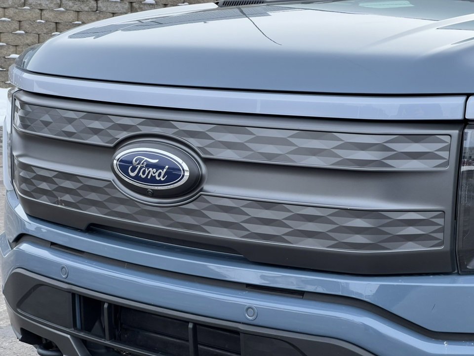 Certified 2023 Ford F150 Lightning Lariat w/ Equipment Group 511A High image 36