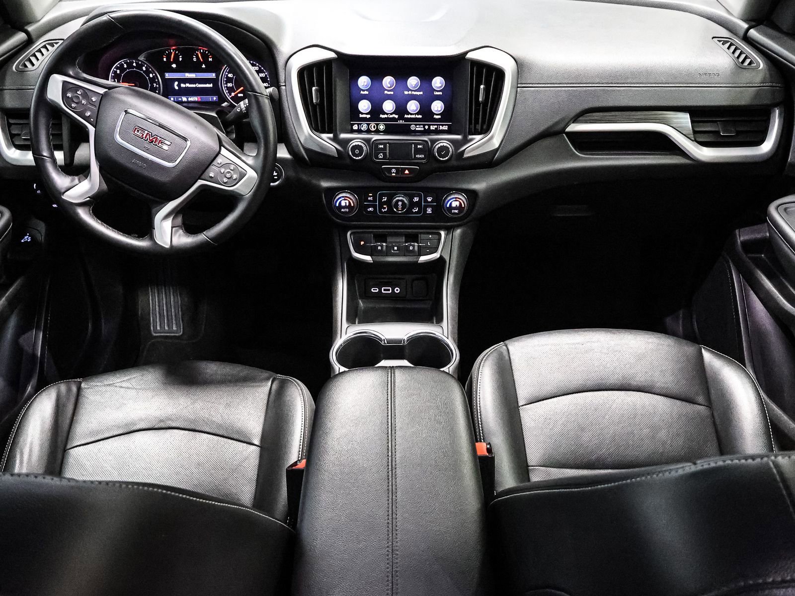 Used 2024 GMC Terrain SLT image 24