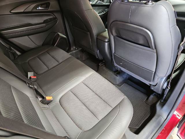 Used 2023 Chevrolet TrailBlazer RS FWD image 11