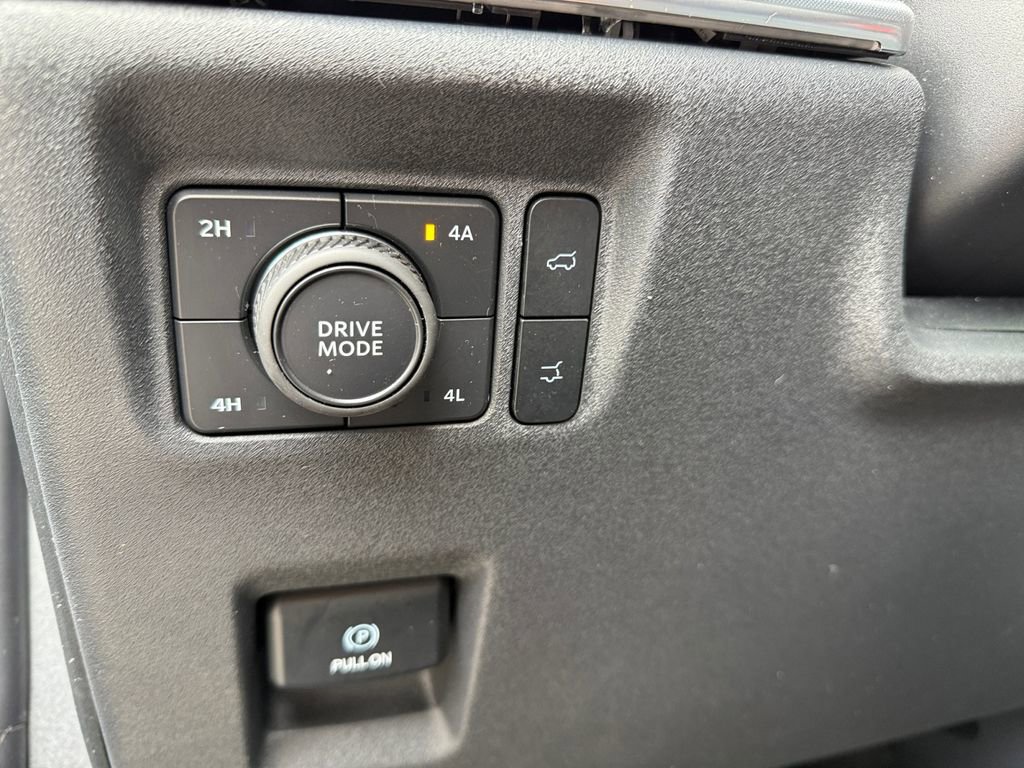 Certified 2025 Ford Expedition Max Platinum image 27