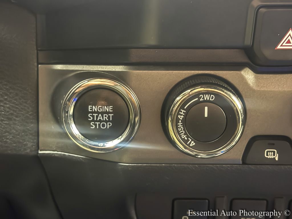 Used 2020 Toyota Tacoma TRD Sport w/ Technology Package image 15