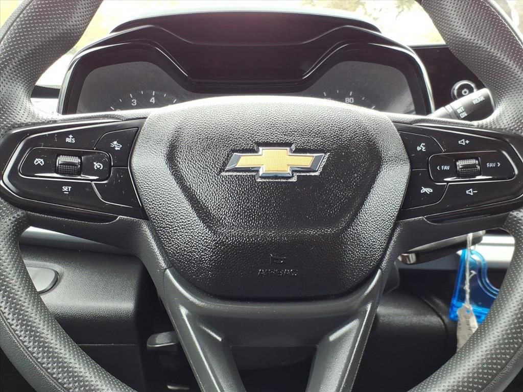 Used 2024 Chevrolet Trax LS w/ LS Convenience Package image 21