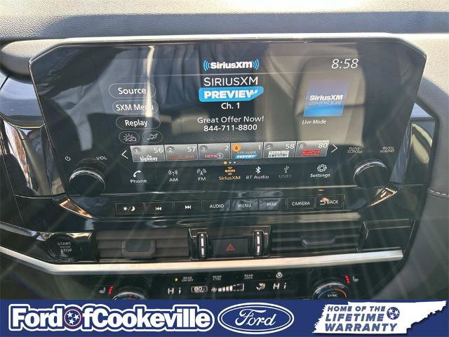 Used 2025 Nissan Pathfinder SL w/ Black Appearance Package image 34