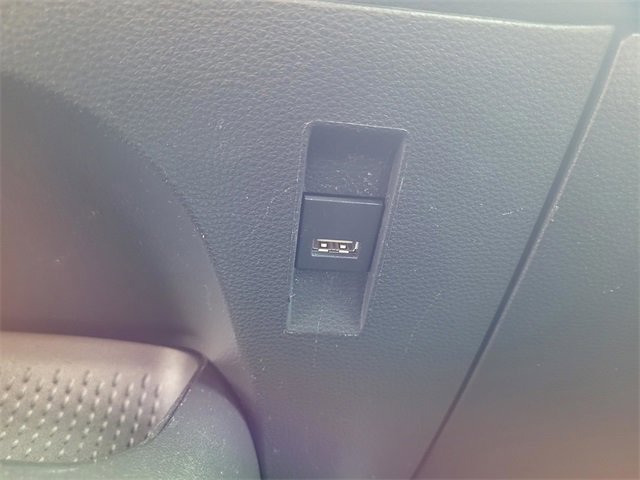 Used 2021 Toyota Corolla LE image 15