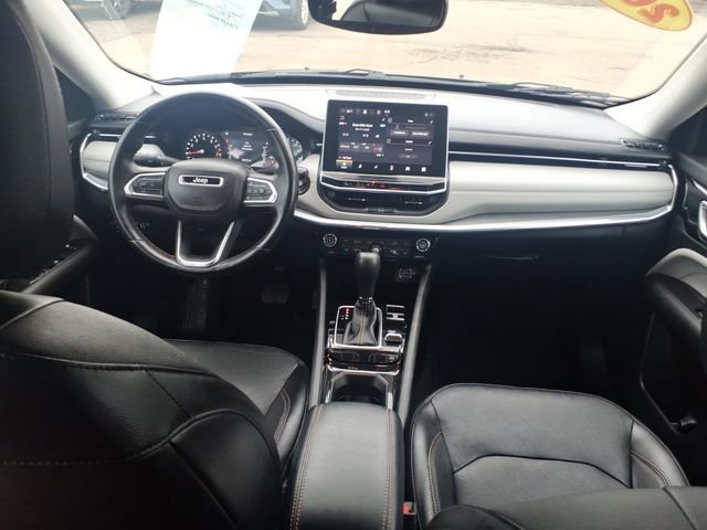 Used 2022 Jeep Compass Limited image 10