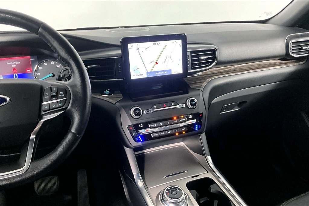 Certified 2020 Ford Explorer Limited AWD/4WD image 6