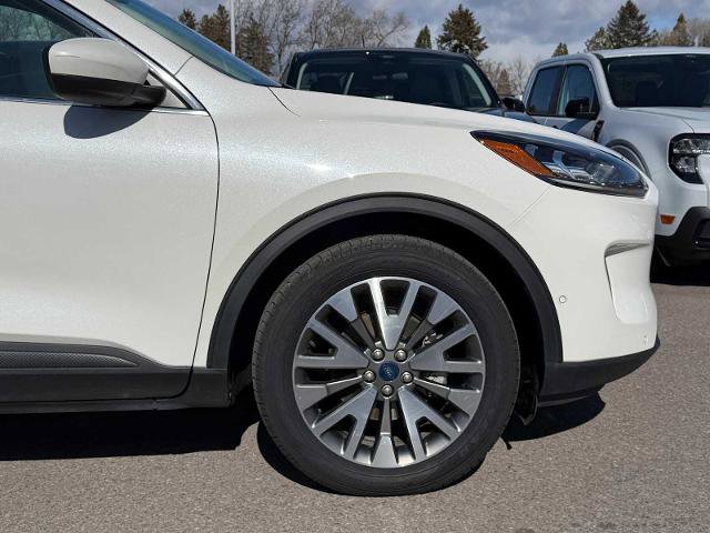 Certified 2021 Ford Escape Titanium w/ Class II Trailer Tow Package image 5