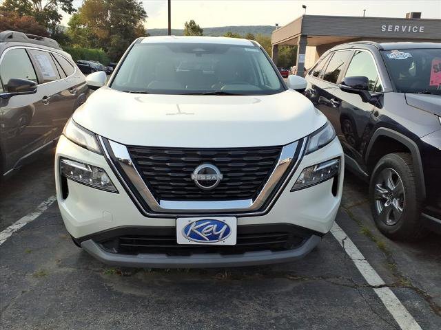 Used 2023 Nissan Rogue SV image 21