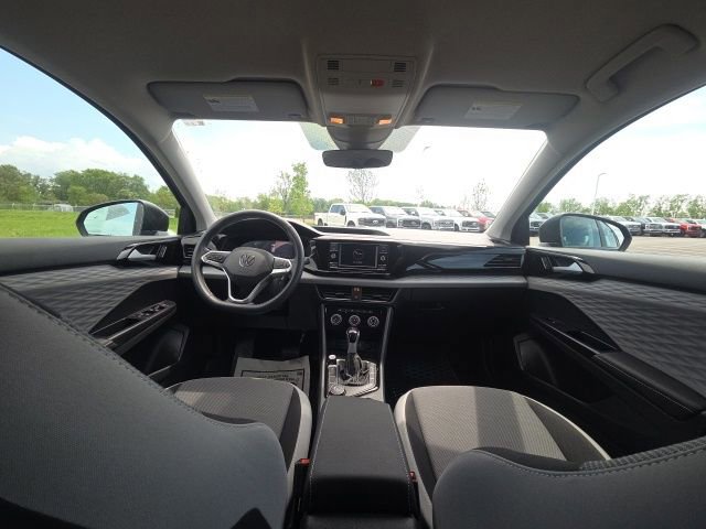 Used 2024 Volkswagen Taos S AWD/4WD image 18