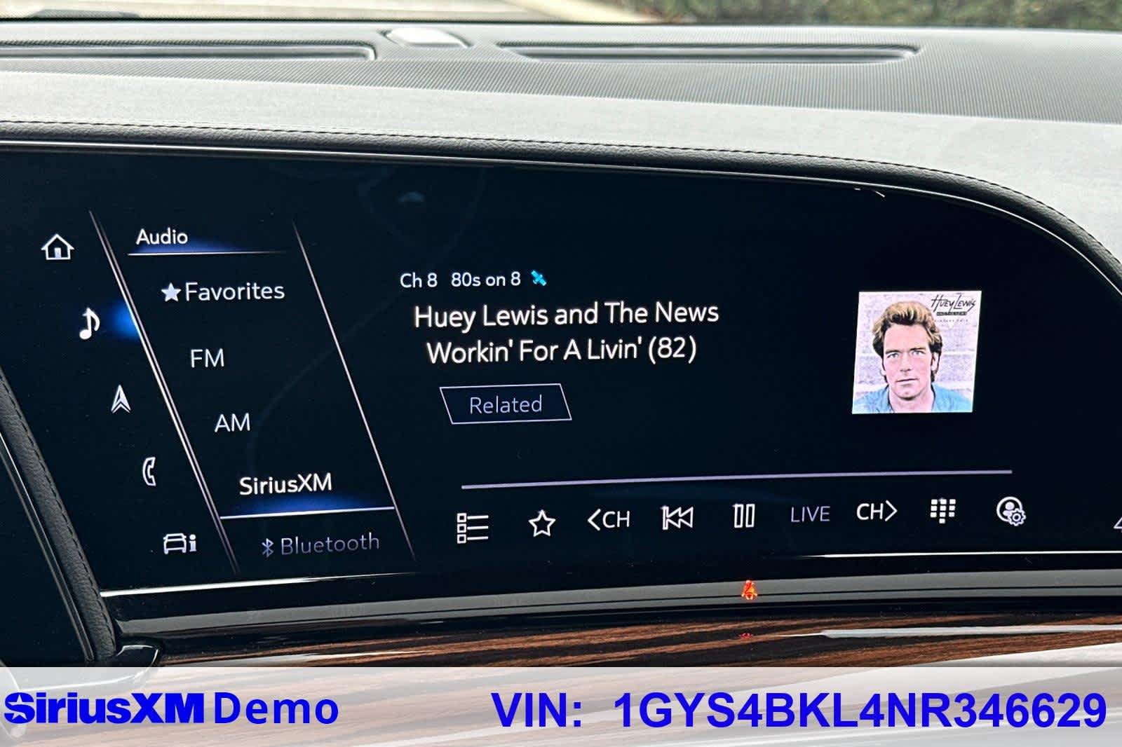 Used 2022 Cadillac Escalade Premium Luxury image 31