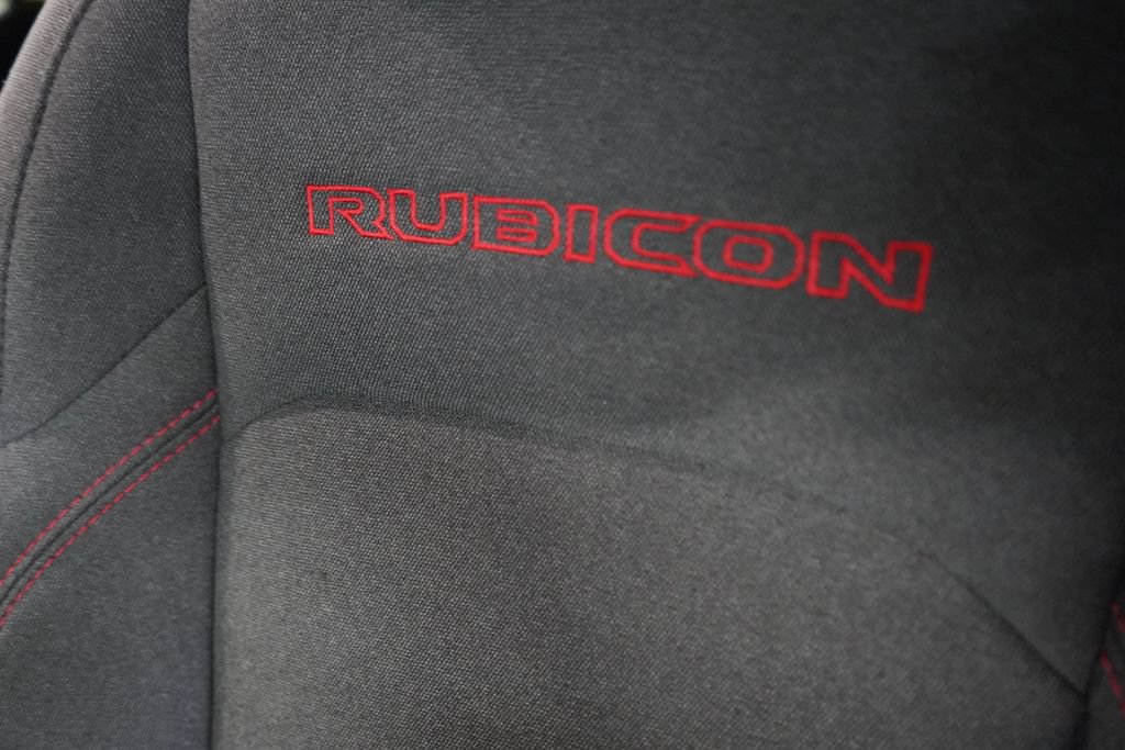 Used 2024 Jeep Wrangler Unlimited Rubicon AWD/4WD image 19