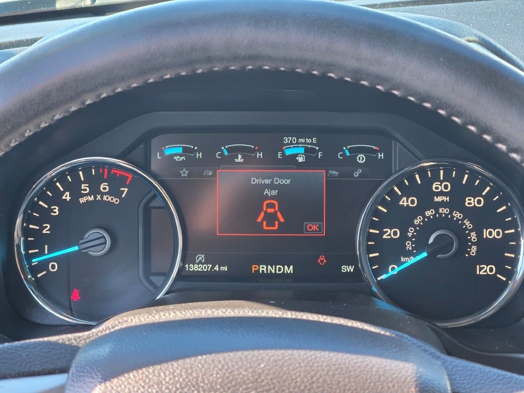 Certified 2019 Ford F150 Lariat w/ Equipment Group 502A Luxury AWD/4WD image 36