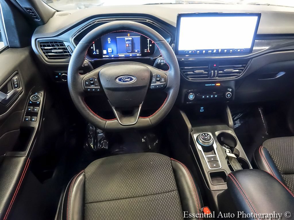 Certified 2023 Ford Escape ST-Line w/ Tech Pack #1 FWD image 12