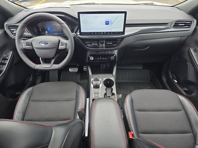 Certified 2024 Ford Escape ST-Line w/ Tech Pack #1 AWD/4WD image 3