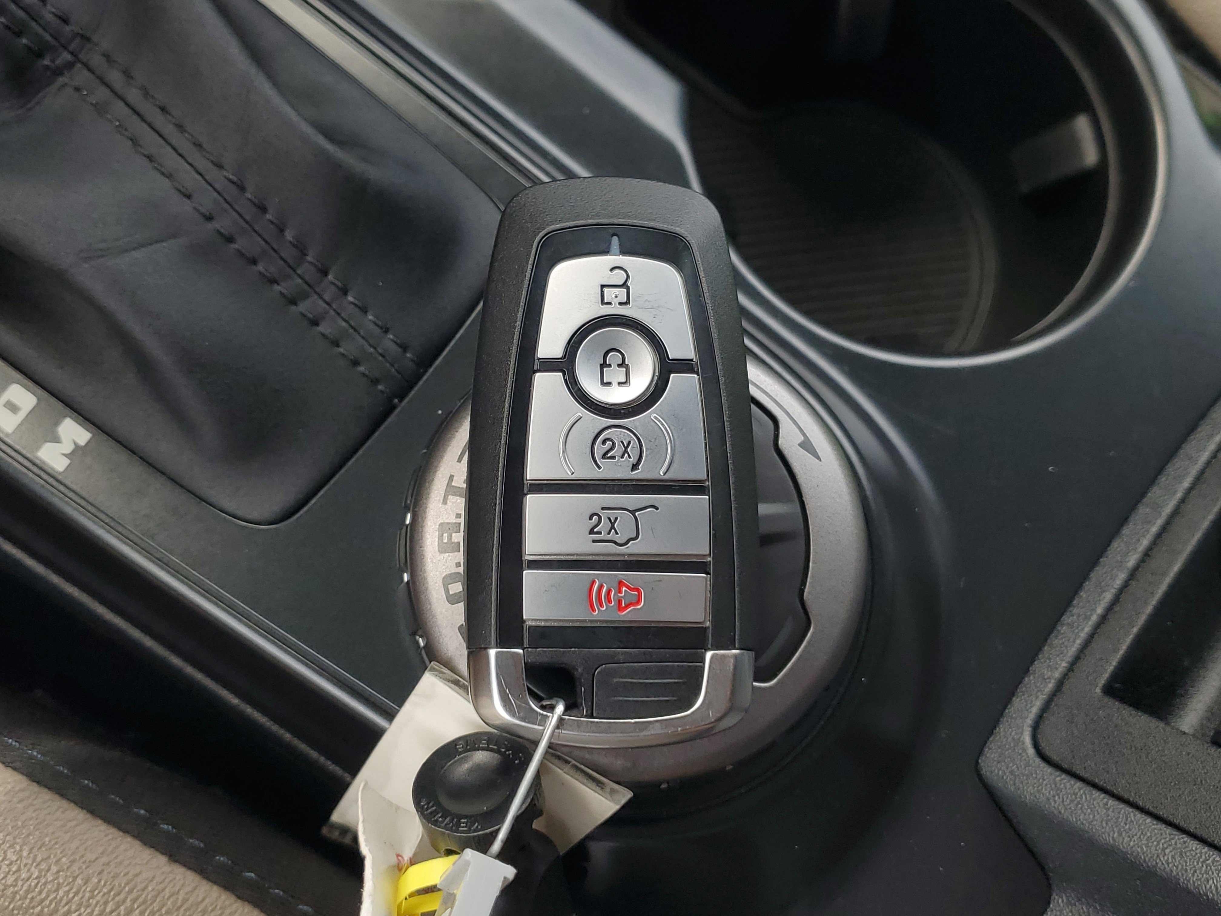 Certified 2024 Ford Bronco Wildtrak image 29