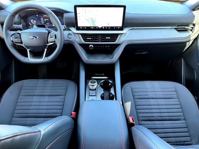 Certified 2025 Ford Explorer ST-Line image 25