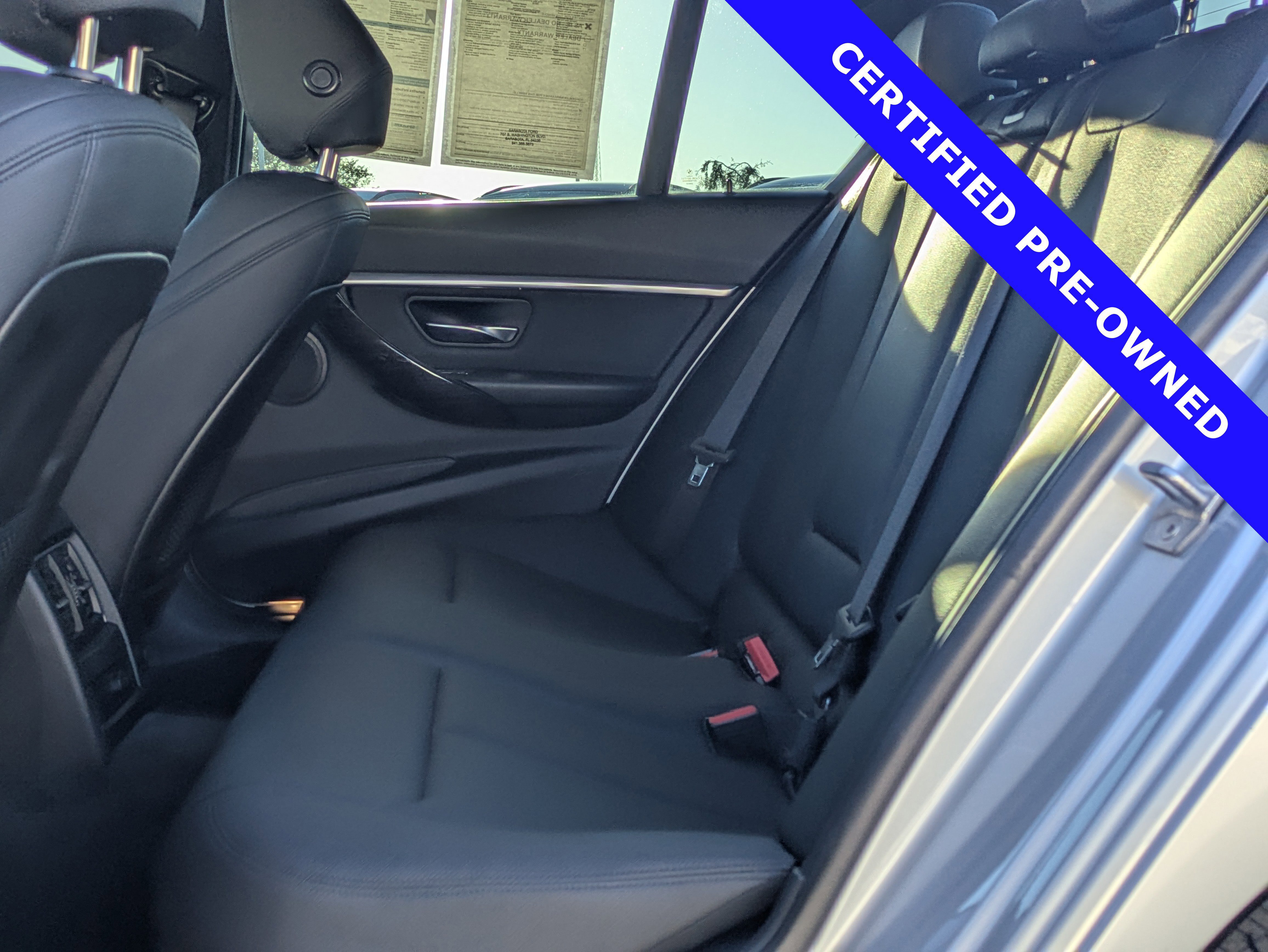 Used 2018 BMW 330i xDrive Sedan image 13