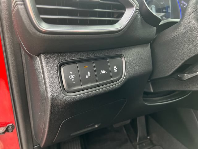 Used 2019 Hyundai Santa Fe SEL w/ Cargo Package FWD image 13