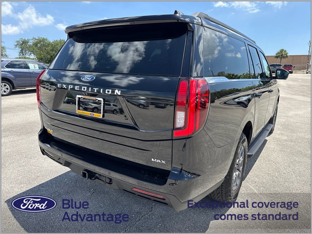 Certified 2025 Ford Expedition Max Active RWD image 4