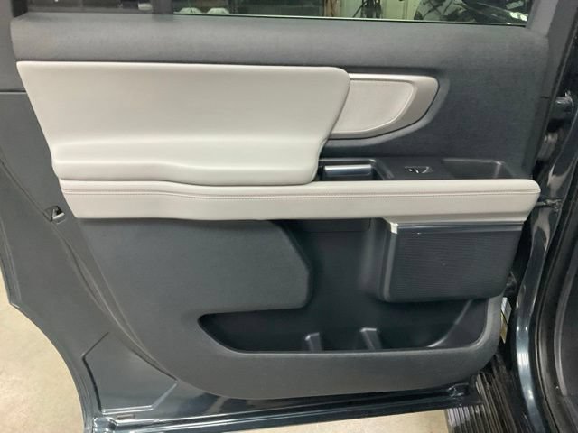 Certified 2025 Ford Expedition Max Active AWD/4WD image 13