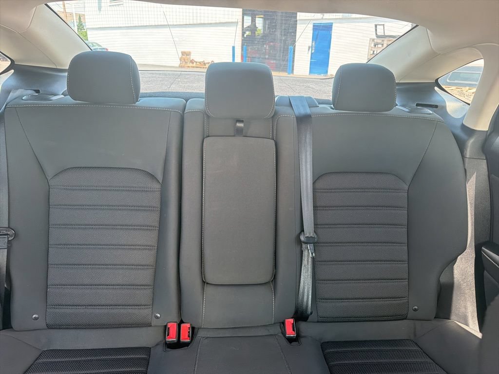 Certified 2020 Ford Fusion SE FWD image 42