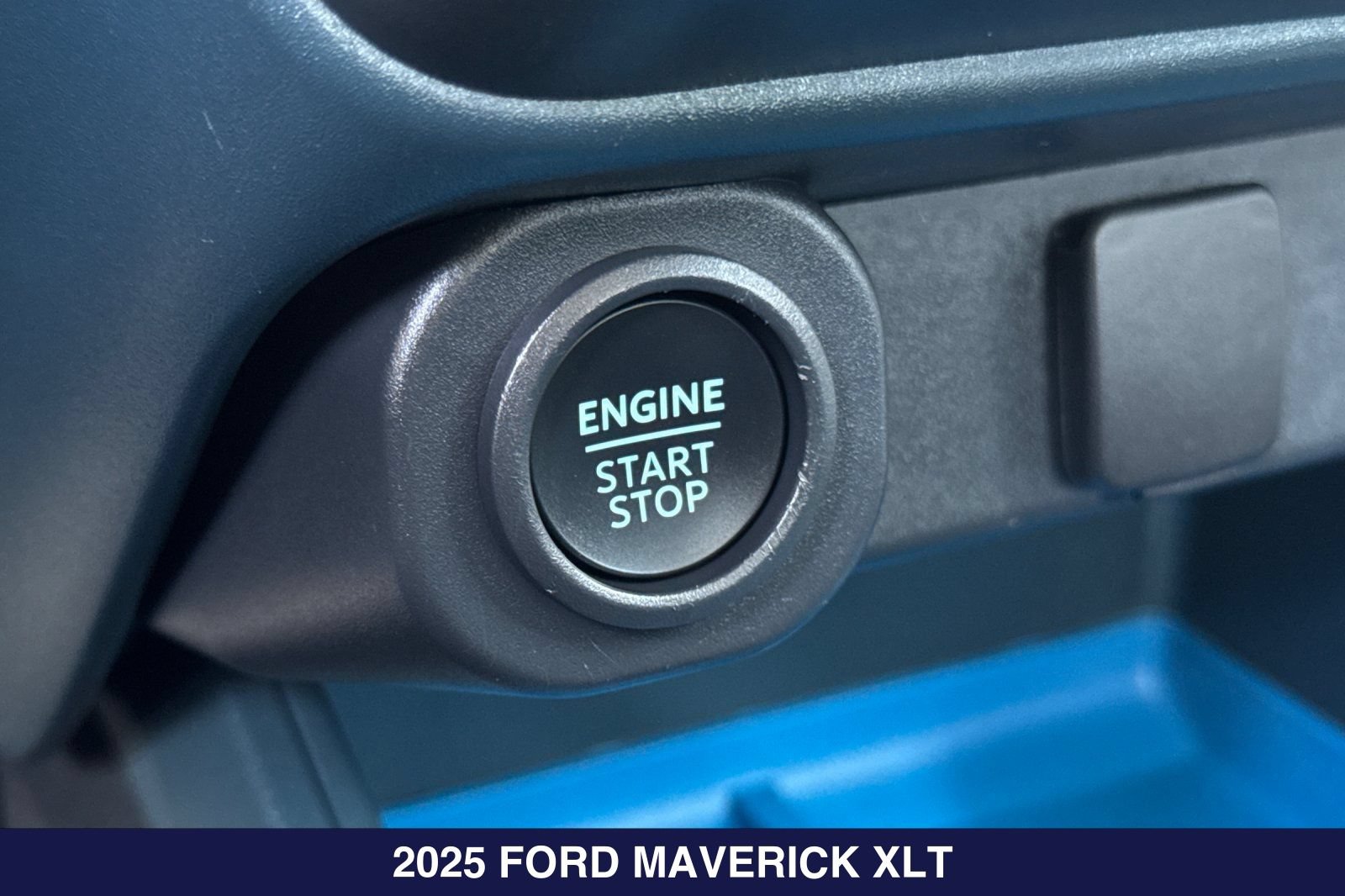 Certified 2025 Ford Maverick XLT w/ Equipment Group 302A AWD/4WD image 23