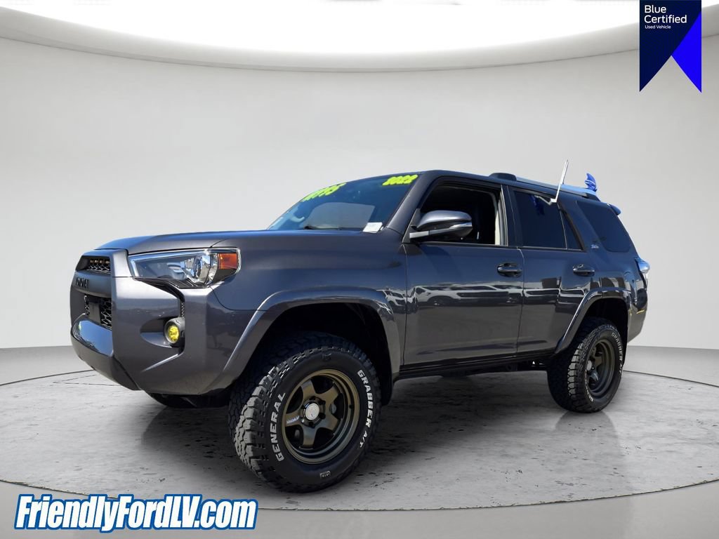 Used 2022 Toyota 4Runner SR5 Premium AWD/4WD image 2