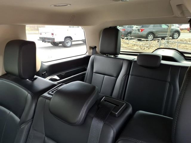 Certified 2024 Ford Expedition XLT AWD/4WD image 19