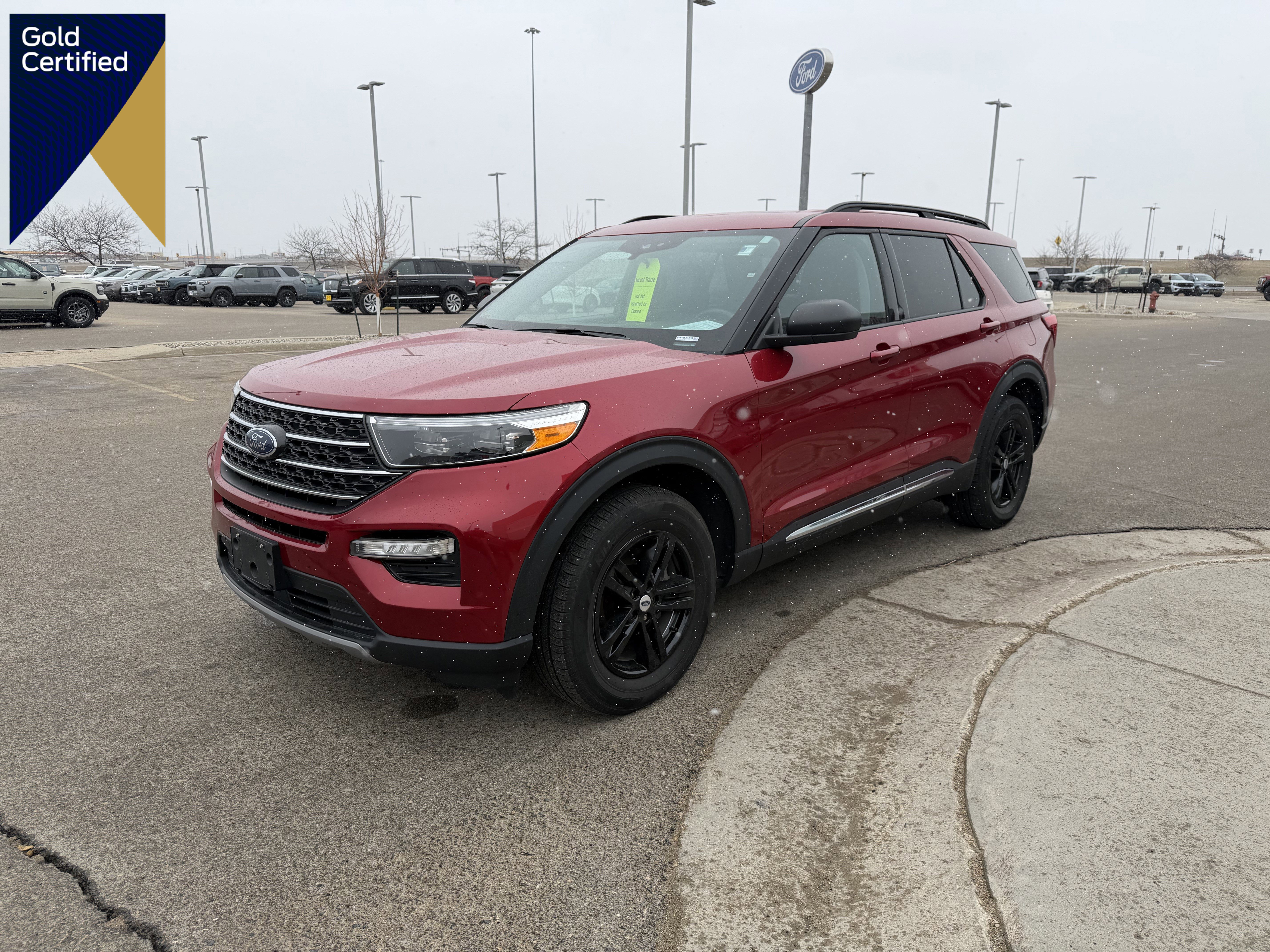 Certified 2023 Ford Explorer XLT image 1