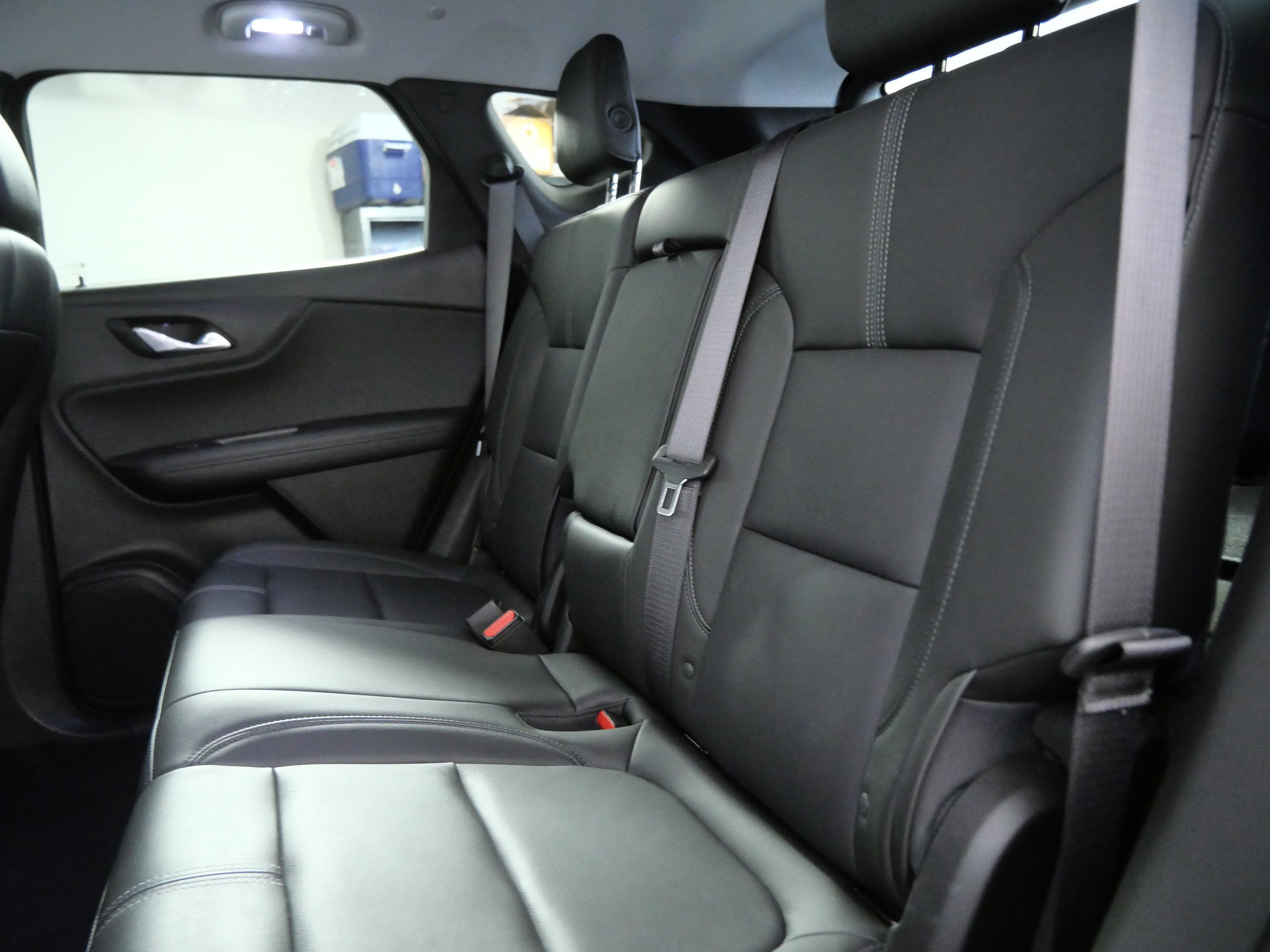 Used 2020 Chevrolet Blazer LT w/ Sound & Technology Package AWD/4WD image 15