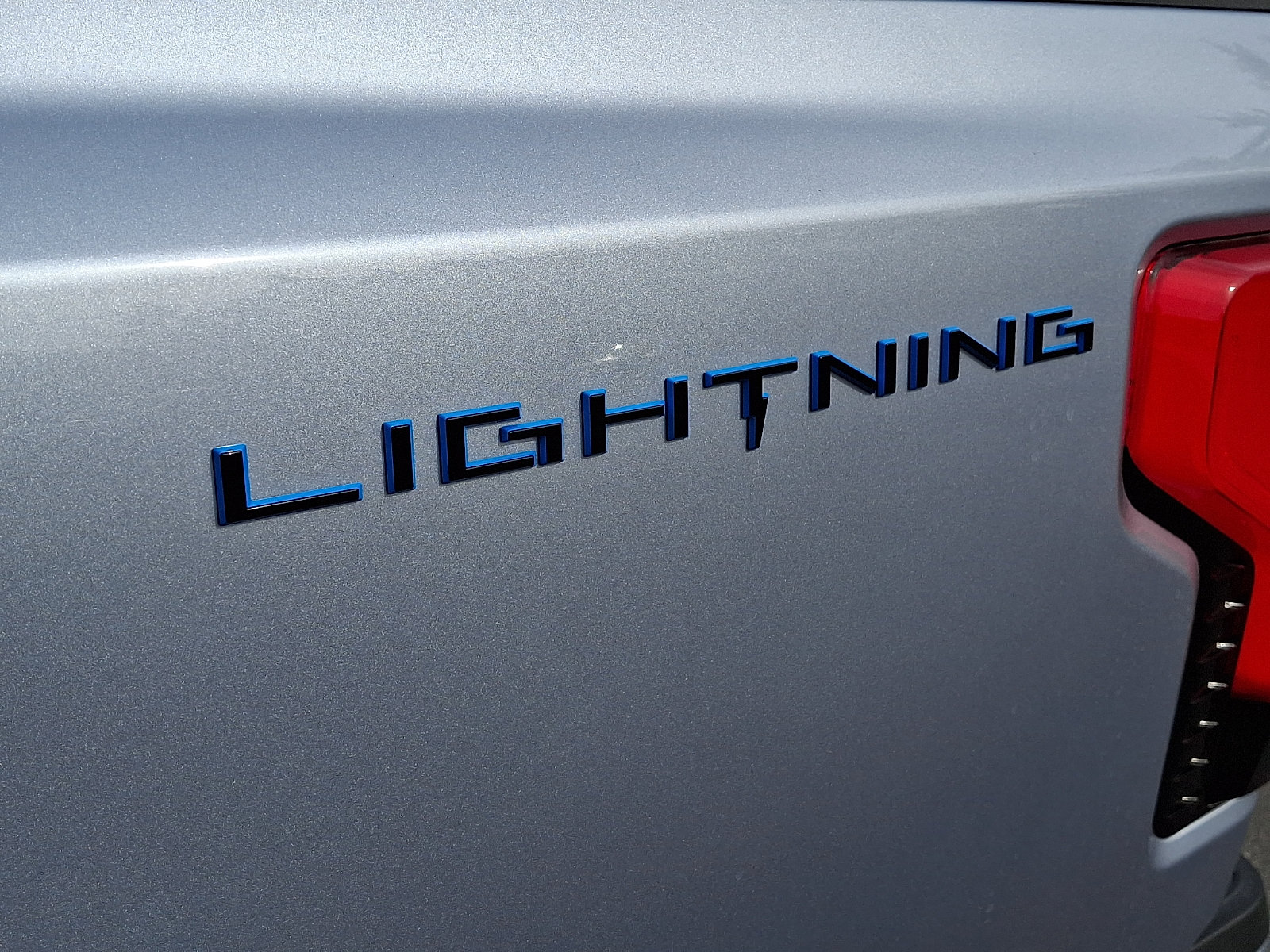 Certified 2022 Ford F150 Lightning Platinum AWD/4WD image 31