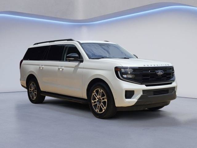 Certified 2025 Ford Expedition Max Active RWD image 2