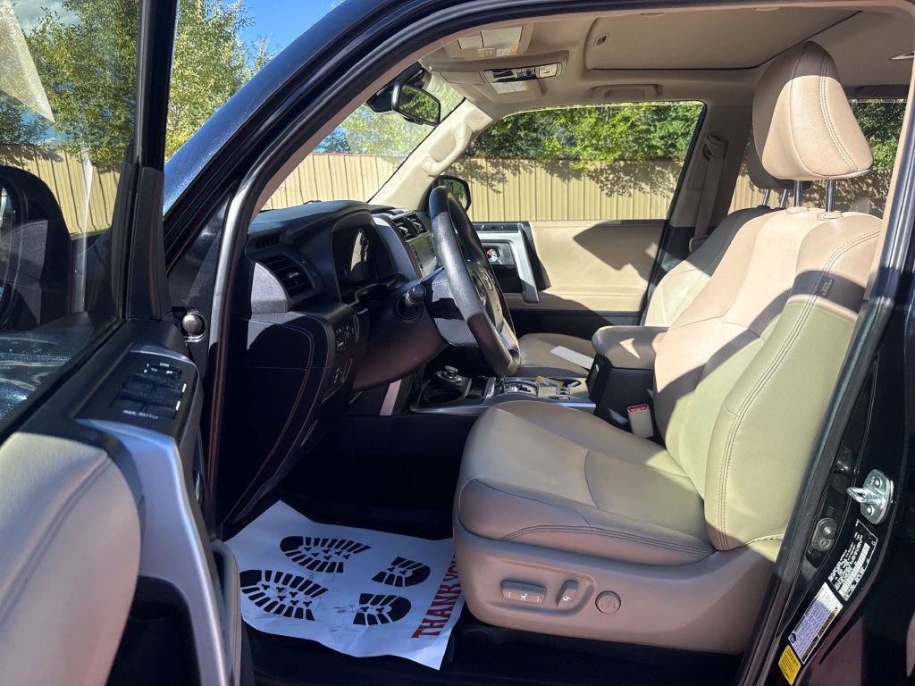 Used 2022 Toyota 4Runner SR5 Premium w/ Moonroof Package AWD/4WD image 13