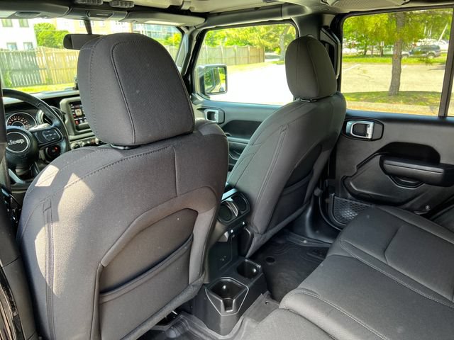 Used 2023 Jeep Wrangler Unlimited Sport AWD/4WD image 27